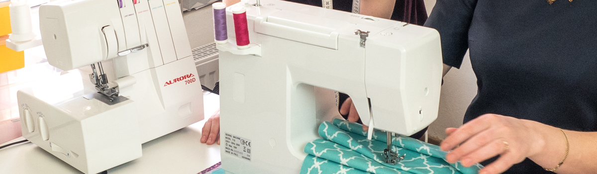 Может ли оверлок заменить швейную машину?