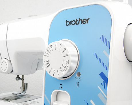 Швейная машина Brother X14s