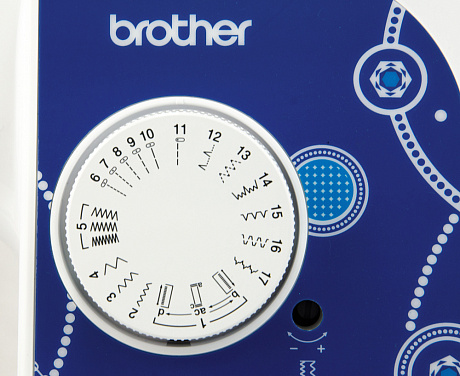 Швейная машина Brother LX 700