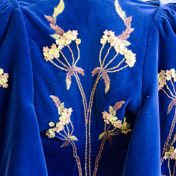 Вышивка на одежде на заказ в Улан-Удэ, заказать вышивку на одежде