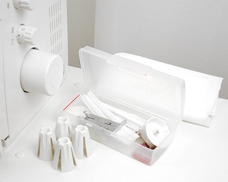 Оверлок Bernina L450 (уценка)