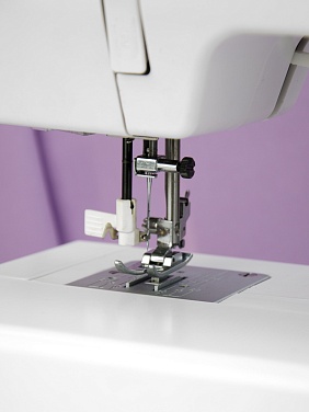 Швейная машина Alfa VS 2020