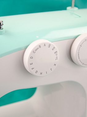 Швейная машина Alfa Deluxе 36